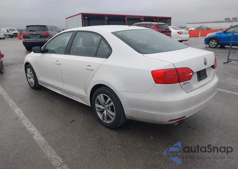 2014 Volkswagen Jetta 2.0L S из США, поврежденный, VIN 3VW2K7AJ6EM237094